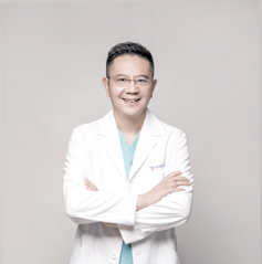 李嗣华医生照片